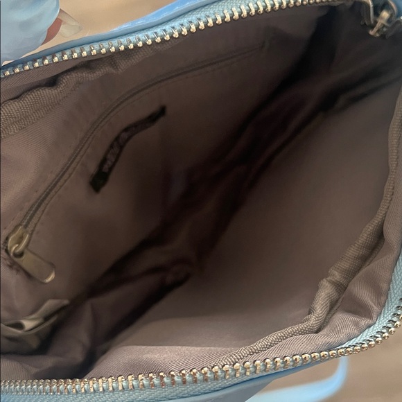 Wild Fable Light Blue Heart Crossbody Bag - Picture 6 of 7